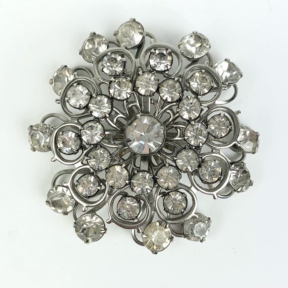 Vintage 1960s Rhinestone Brooch